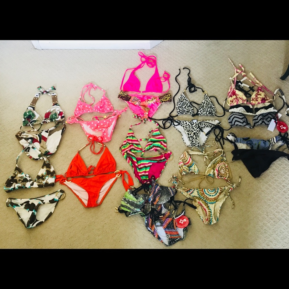 bikinis L top, S bottom. VIX, Vitamin A, L Space.
